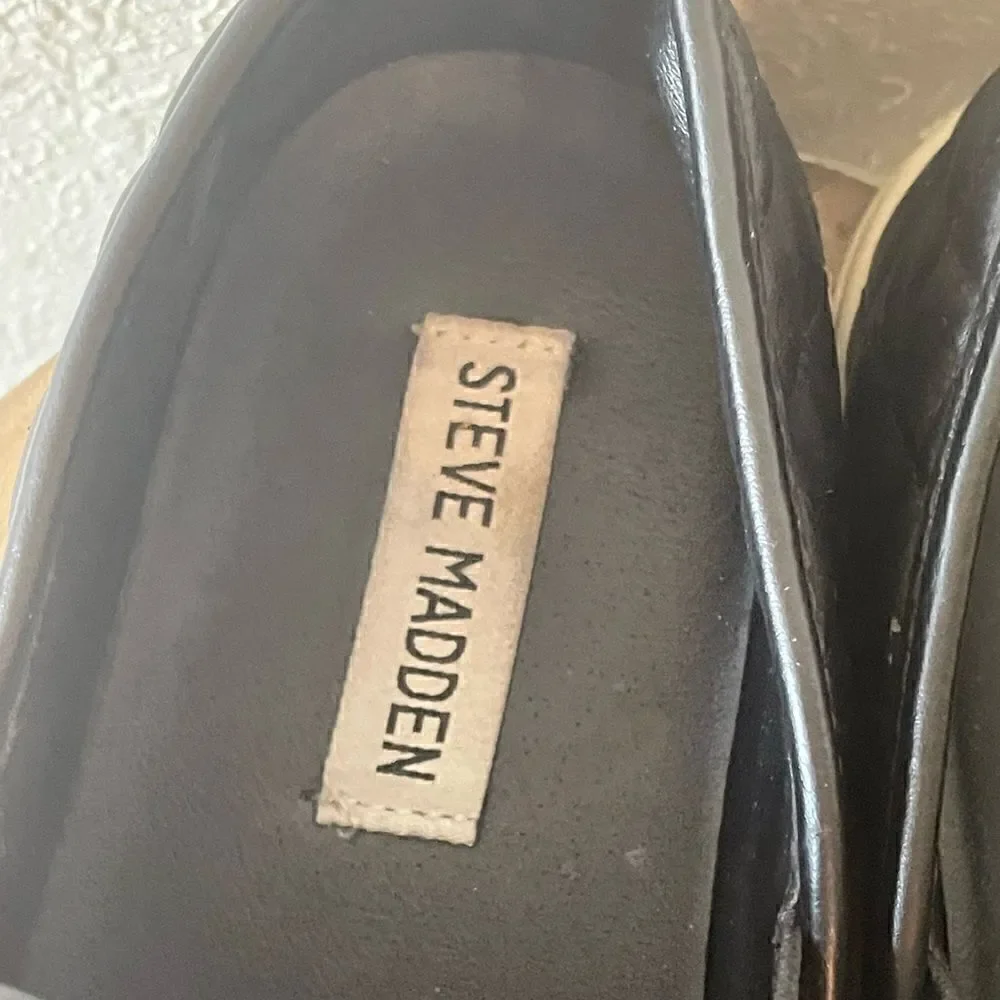 Used Steve Madden Womens Black Ecentrcq Quilted Slip-On Sneaker Size 6M